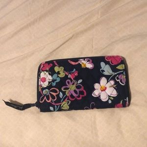 Vera Bradley wallet